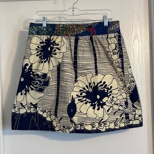 Made in Rwanda Anthropologie Women’s floral skirt Sz Med